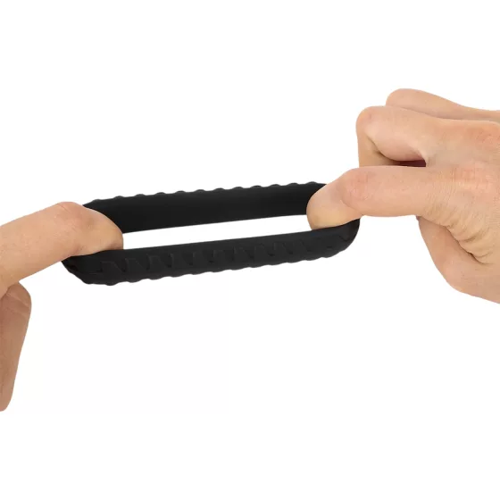 Pulselock Forge - tyre-pattern silicone cock ring (black) - 35 mm