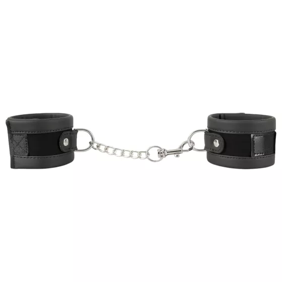 Vegan Fetish - Short Chain Handcuffs (Black) 