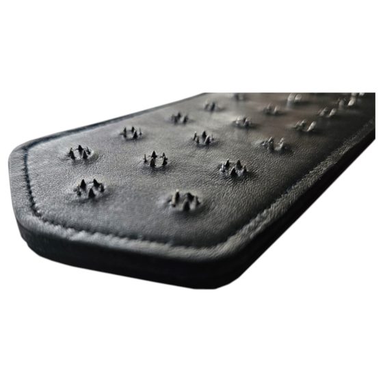 Rouge - genuine leather studded paddle (black)