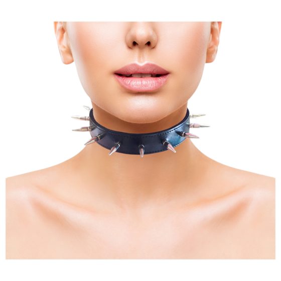 Rouge - genuine leather studded collar (black)